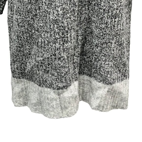 Banana Republic Womens Turtleneck Sweater Size Med Gray Wool Blend - Picture 6 of 8